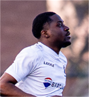 Harrold N'Guessan joueur à CS Mont-Royal Outremont Harrold N'Guessan, joueur à CS Mont-Royal Outremont